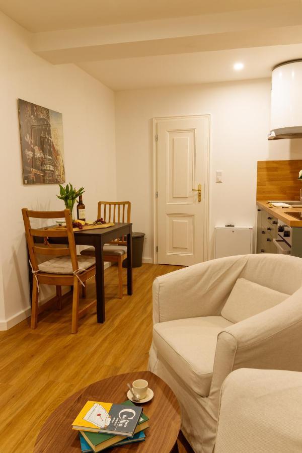 Apartmany Tachov - Tiny House מראה חיצוני תמונה