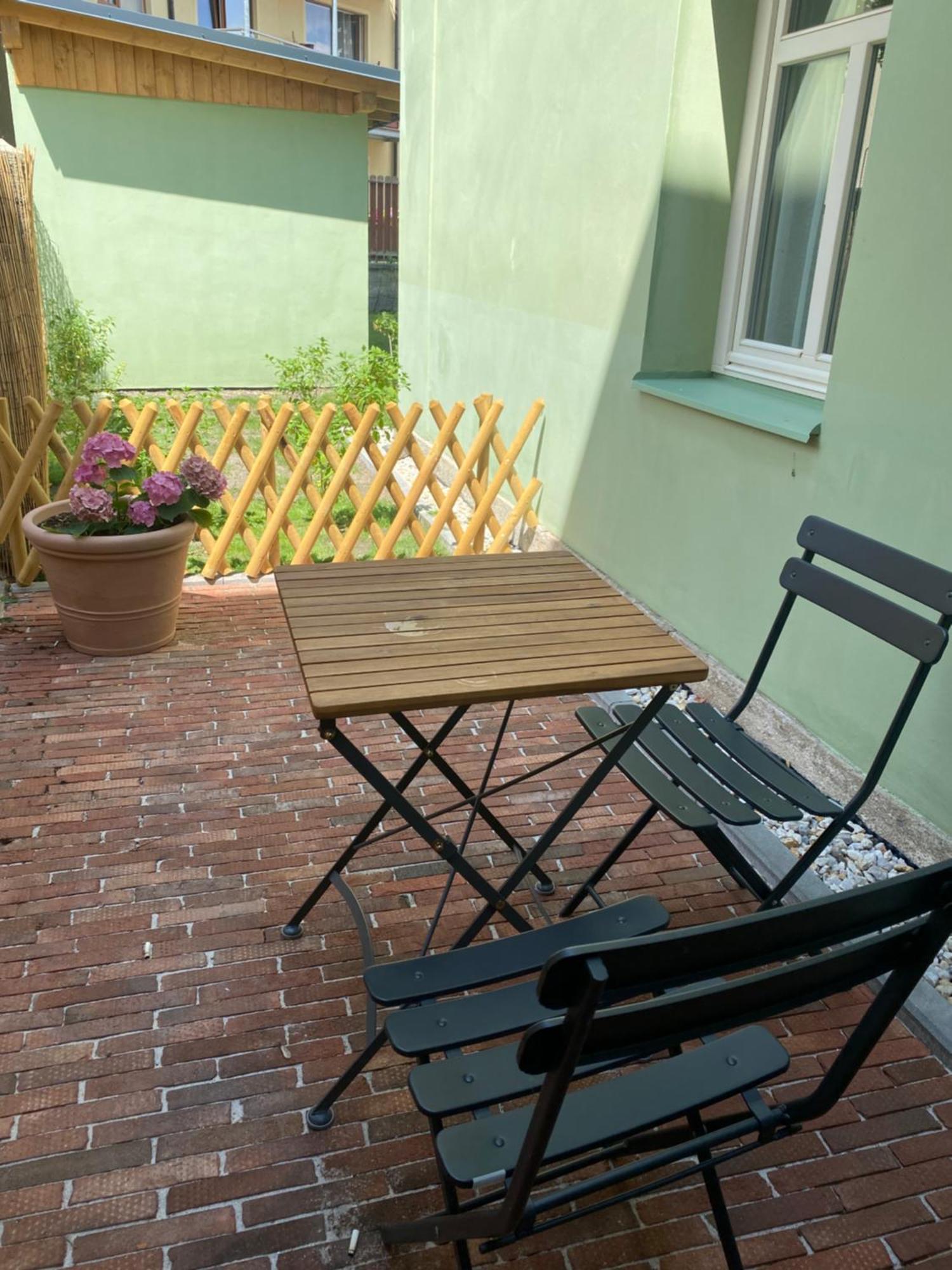 Apartmany Tachov - Tiny House מראה חיצוני תמונה